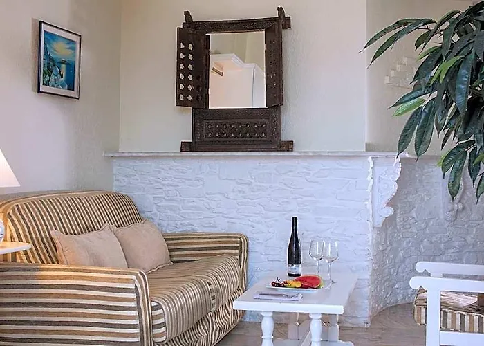 Citrus Tree - Arik Guest house *